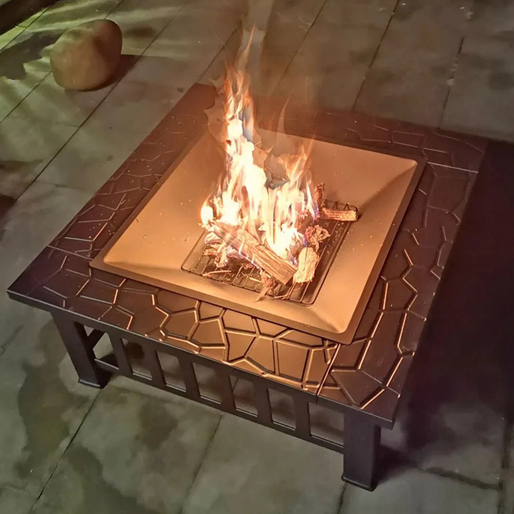 Outdoor Barbecue Grill / Firepit